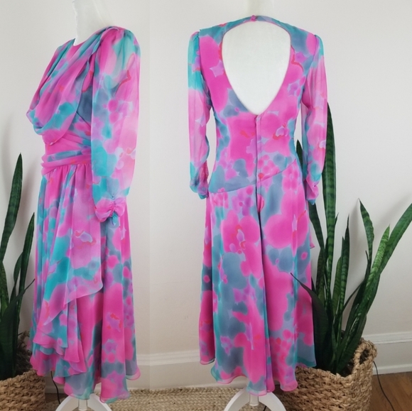 VTG 70s Miss Elliette Watercolor Chiffon Dress - Picture 4 of 14